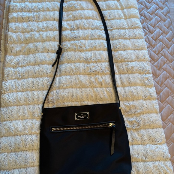 Kate Spade Black Crossbody Bag Sleek Design - Picture 7 of 7